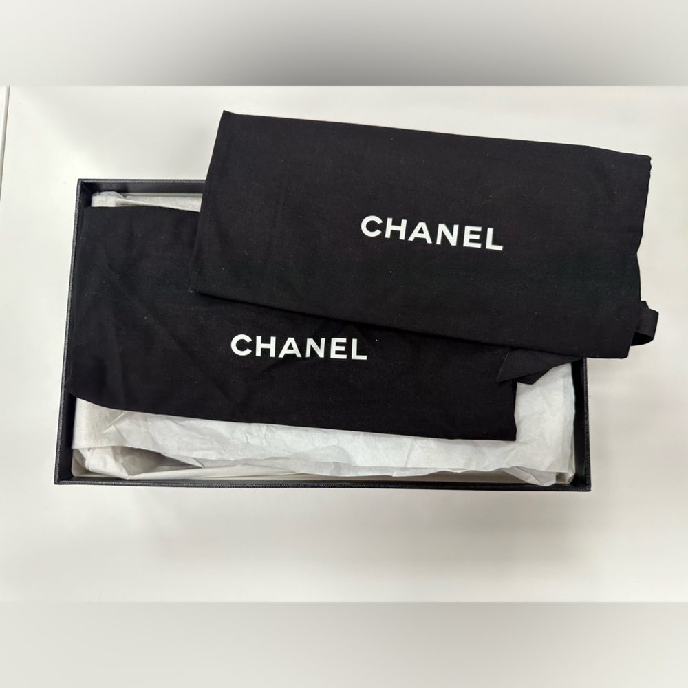 CHANEL Lambskin Patent Calfskin Cap Toe Ankle Chain Ballerina Flats in Black - Picture 11 of 13